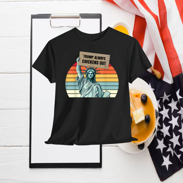 Funny Trump Always Chickens Out TACO Trump Chicken T-Shirt