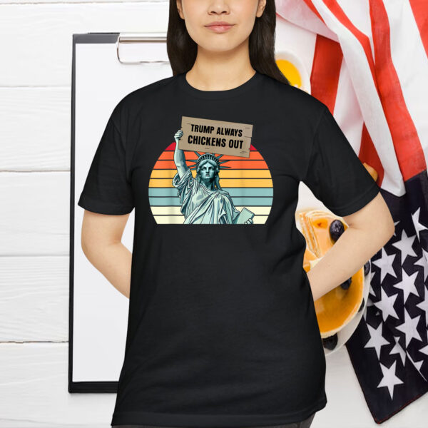 Funny Trump Always Chickens Out TACO Trump Chicken T-Shirt